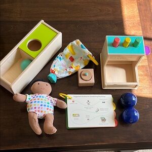 Lovevery “The Thinker” 11-12 Months Montessori Activity Set